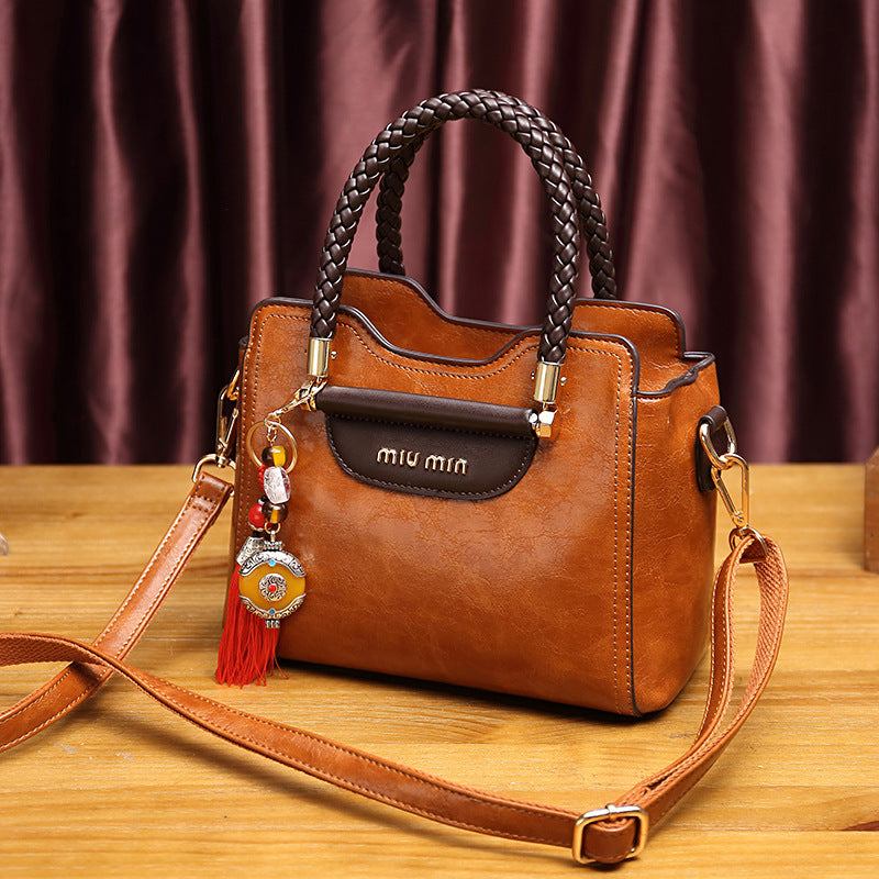 Genuine Leather Women’s Bag – 2025 Trendy Versatile Cowhide Crossbody & Shoulder Handbag