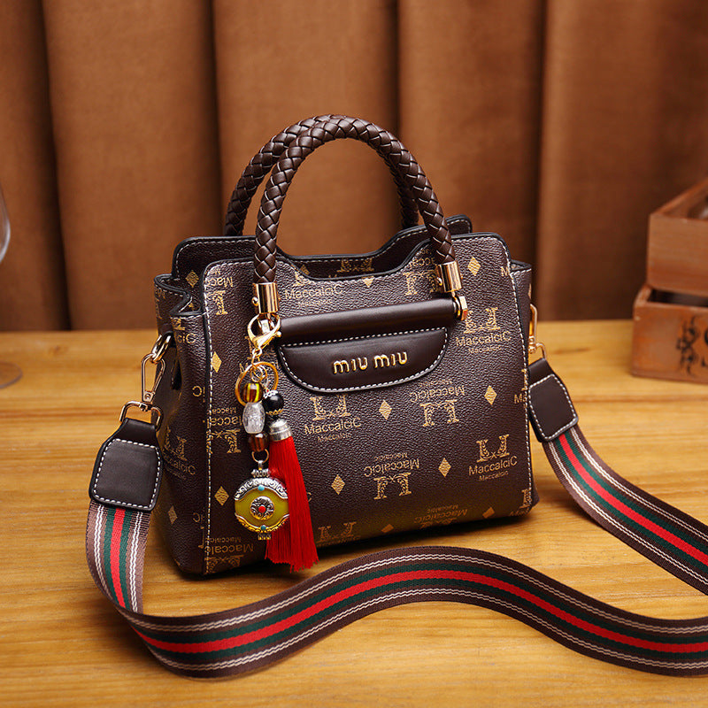 Genuine Leather Women’s Bag – 2025 Trendy Versatile Cowhide Crossbody & Shoulder Handbag