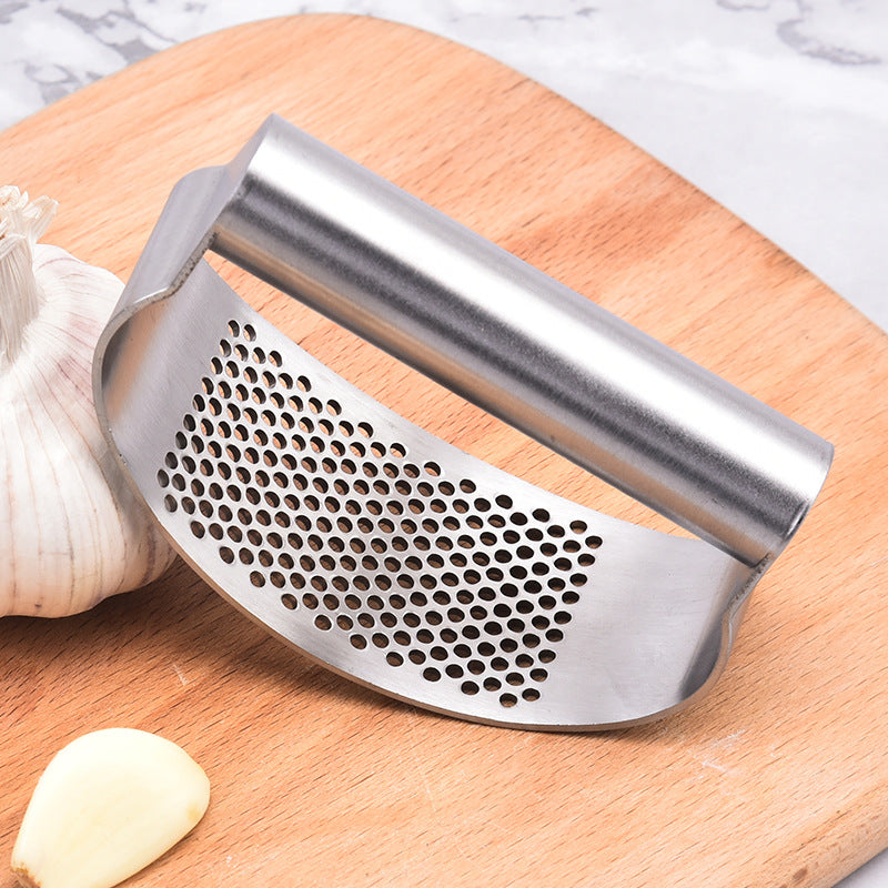 Stainless Steel Garlic Press – Easy Handheld Garlic Masher