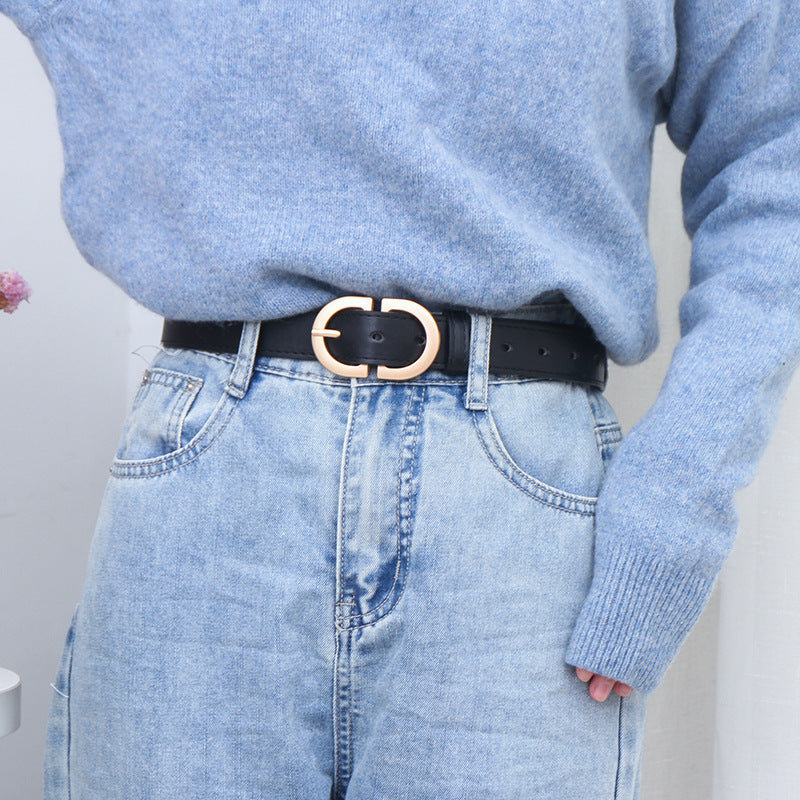 Women’s Minimalist Fashion Belt – Elegant Korean Style with Round Buckle