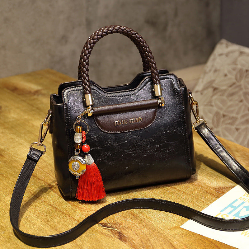 Genuine Leather Women’s Bag – 2025 Trendy Versatile Cowhide Crossbody & Shoulder Handbag